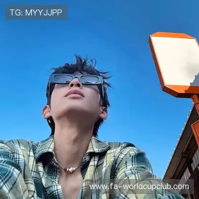 仰冉